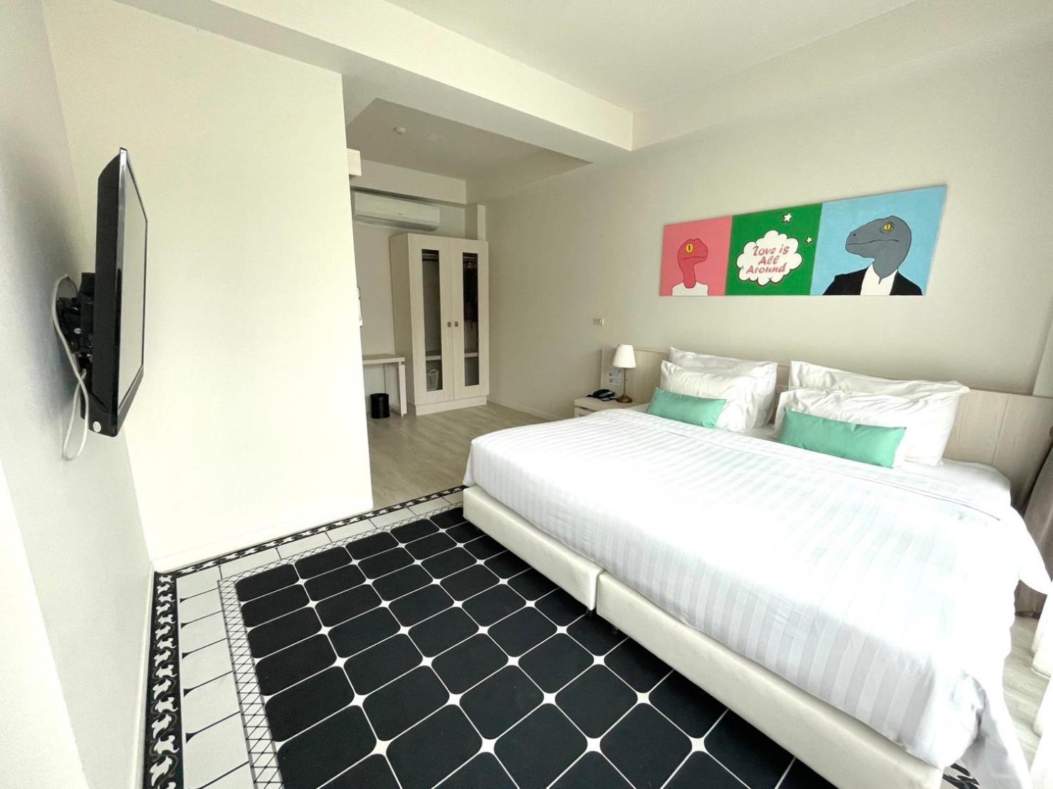 Trex Buriram Boutique Hotel Exteriör bild