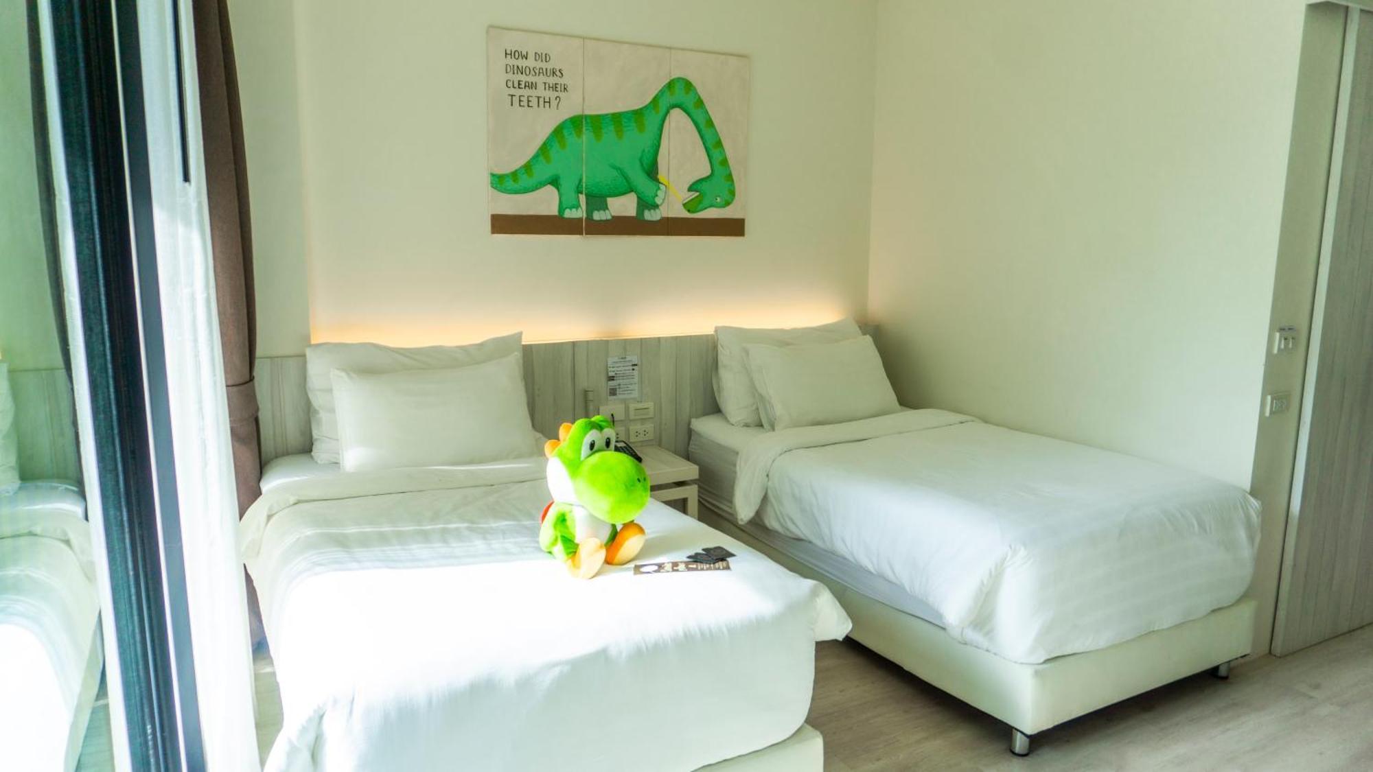 Trex Buriram Boutique Hotel Exteriör bild