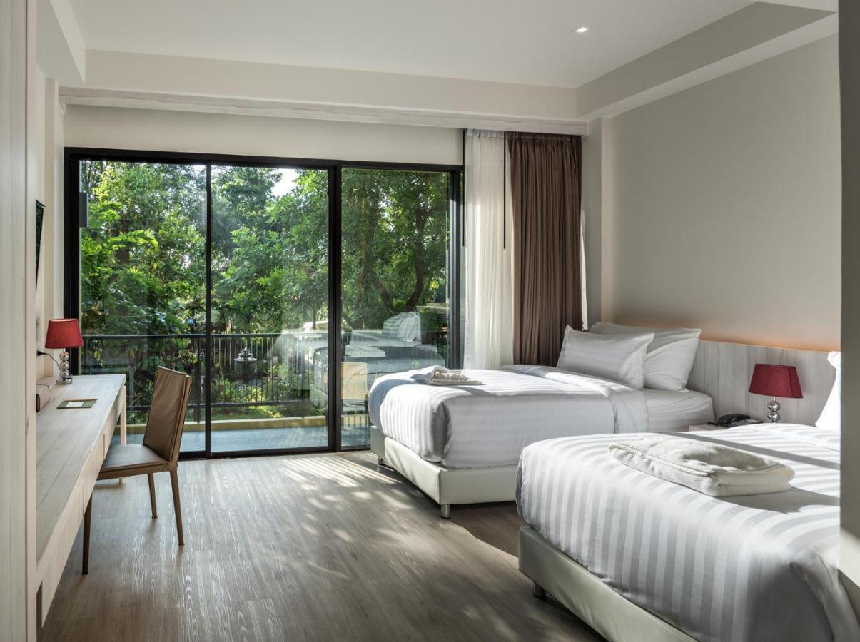 Trex Buriram Boutique Hotel Exteriör bild